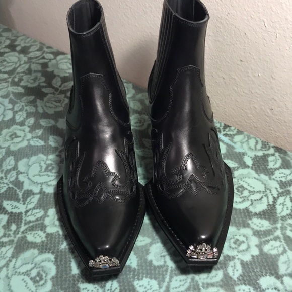 Calvin Klein 205W39NYC Calveta Leather Boots Sz 35 - Picture 7 of 7